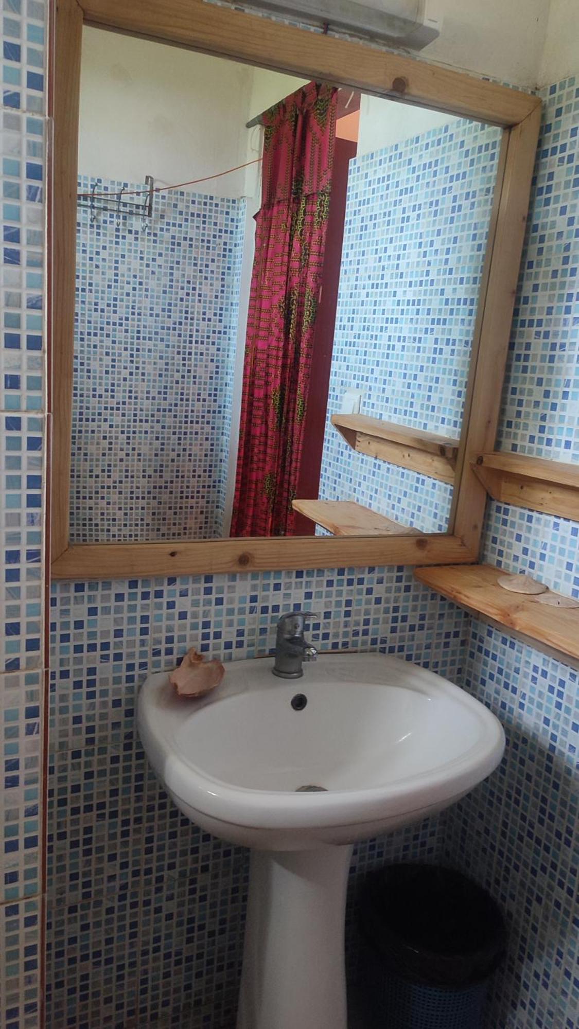 Hotel Akine Ti Kasso Piscine à Diembéreng Extérieur photo