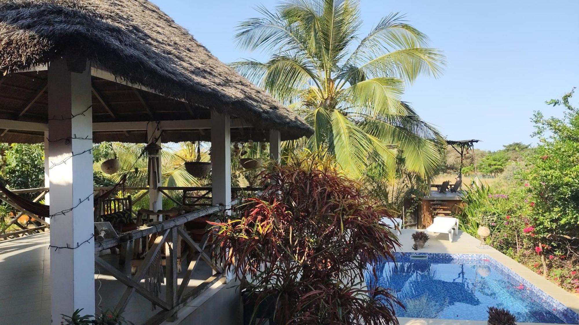 Hotel Akine Ti Kasso Piscine à Diembéreng Extérieur photo